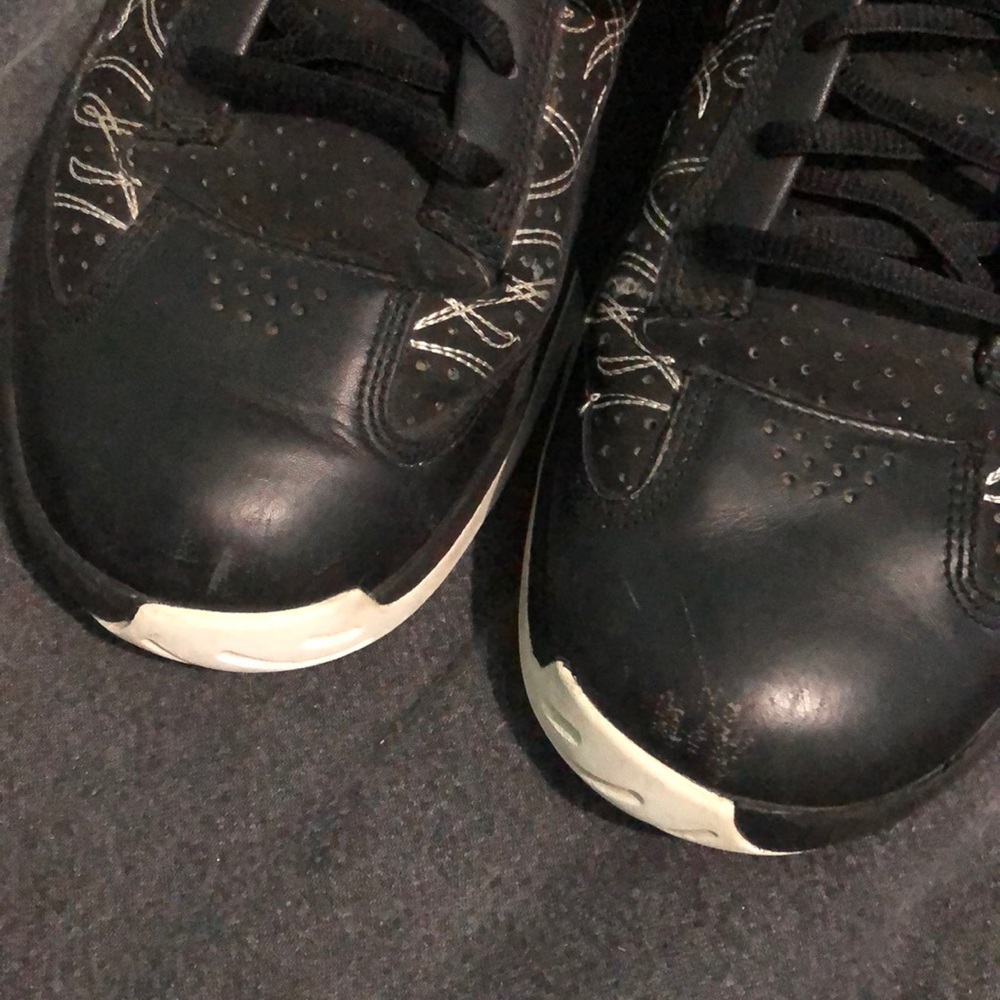 Air Jordan “Icons” Black/Red/White - Picture 4 of 8
